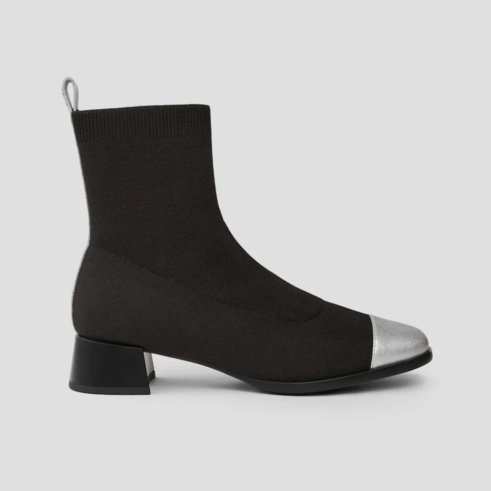 VIVIAIA Sock Boots Black Silver Cap‎ Toe Block Heel Knit Ankle Women Size 7.5